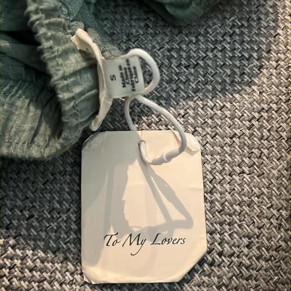 To My Lovers Sage skirt. Small. EUC - Picture 6 of 6